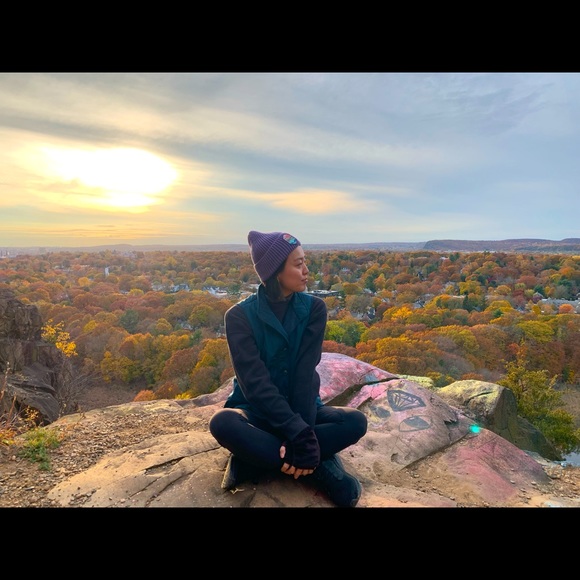 Meet your Posher, Natalia - Picture 1 of 2